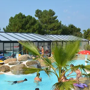  Camping La Touesse